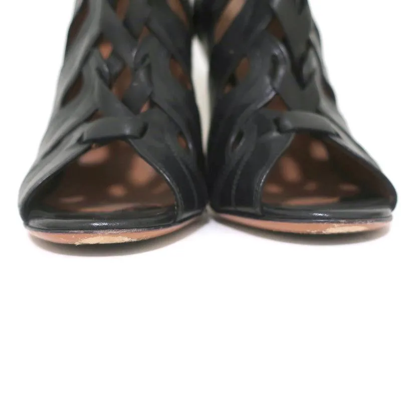 Bottines Alaia à lacets en cuir ajouré noir taille 36.5 avec bout ouvert