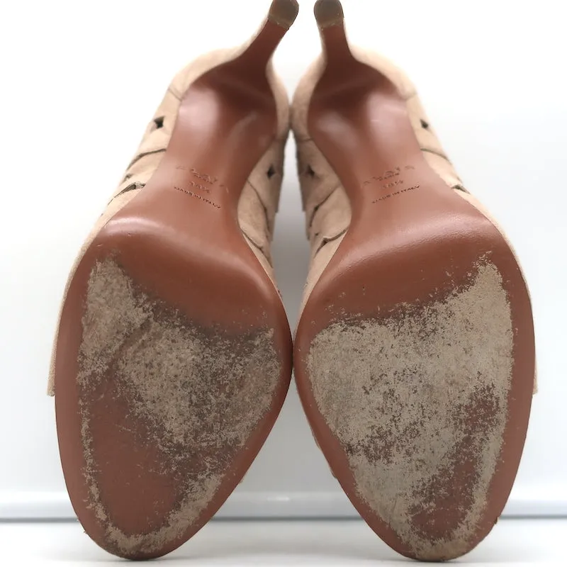 Bottines Alaia en Suédé Nude Taille 38.5 à Bout Ouvert et Découpe Laser