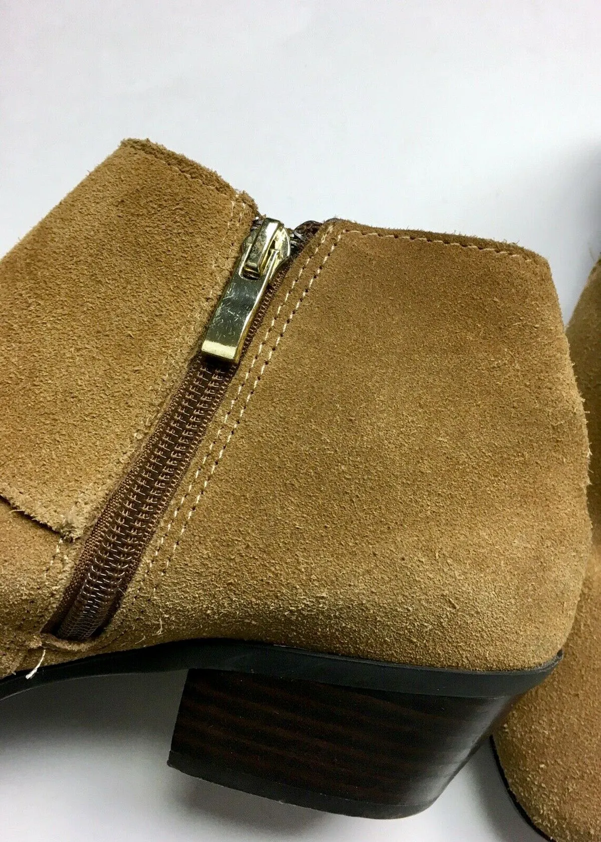 Bottes chelsea en daim beige taille 9