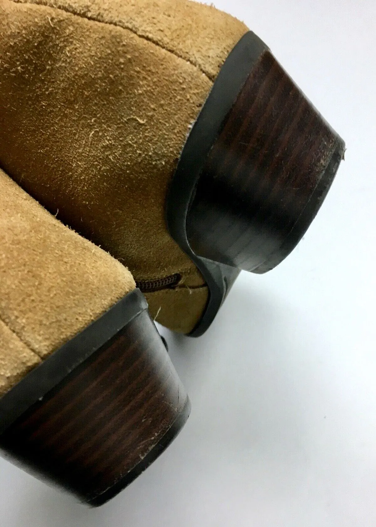 Bottes chelsea en daim beige taille 9