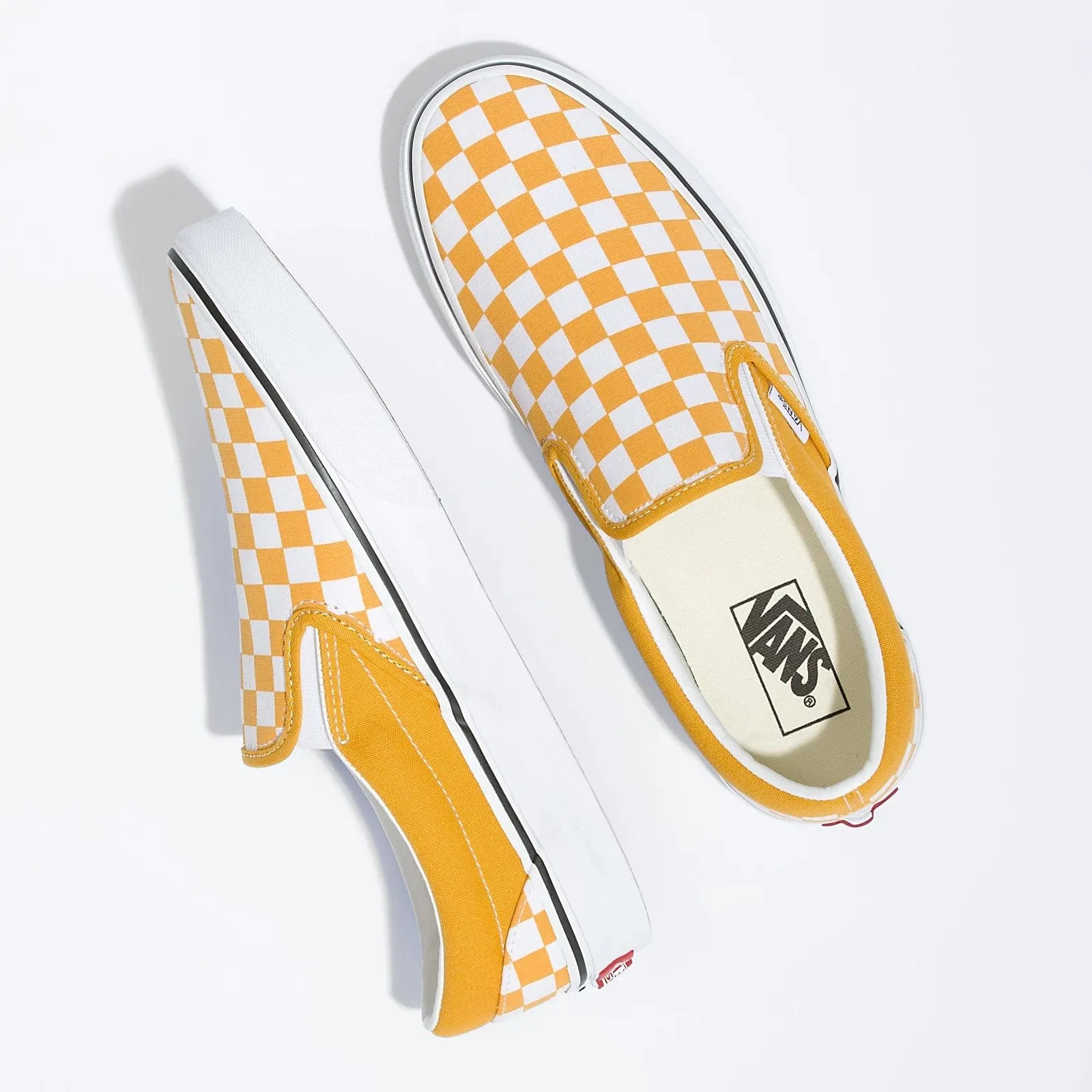 Chaussure à enfiler à motif damier