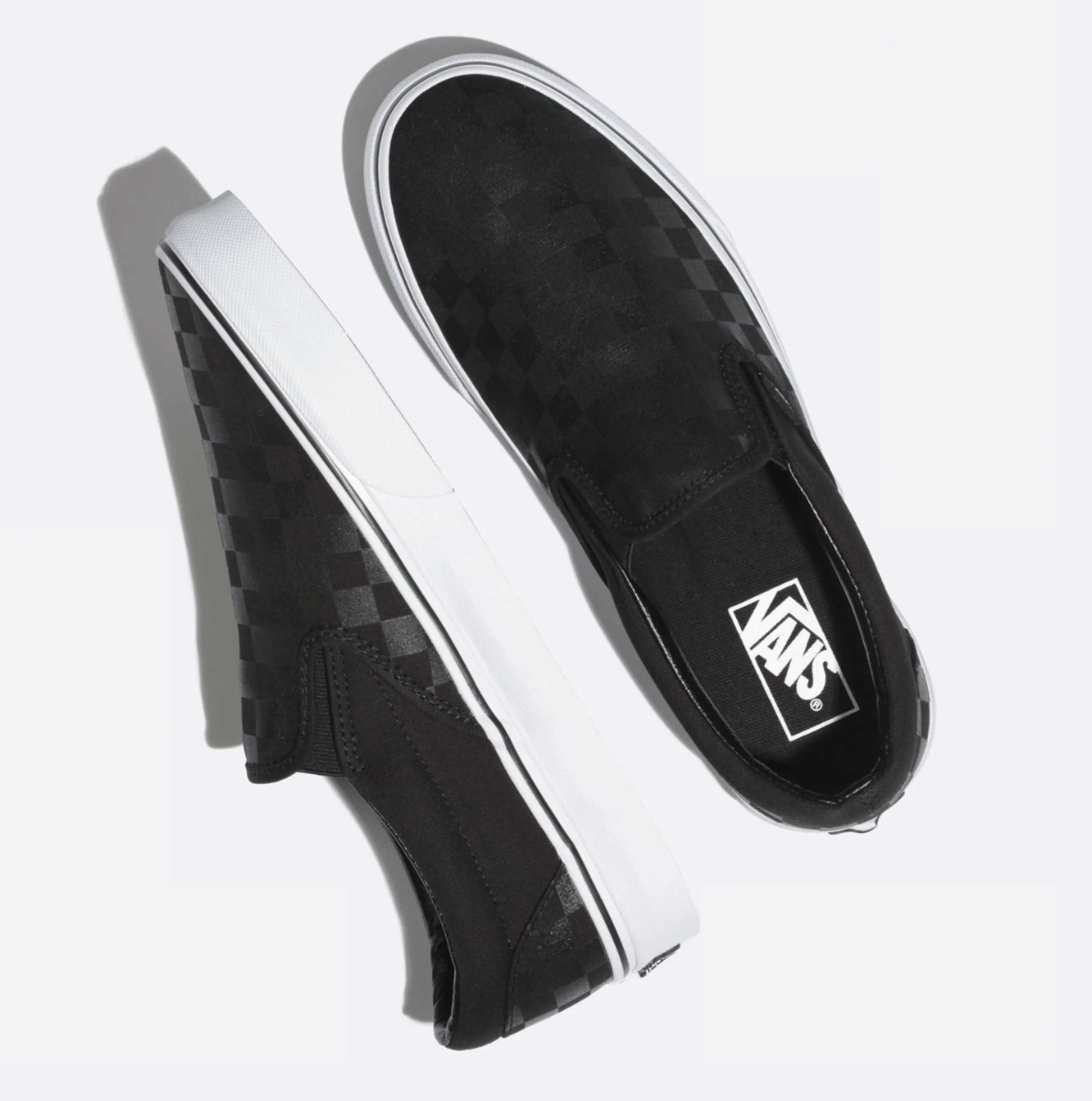 Chaussure à enfiler à motif damier