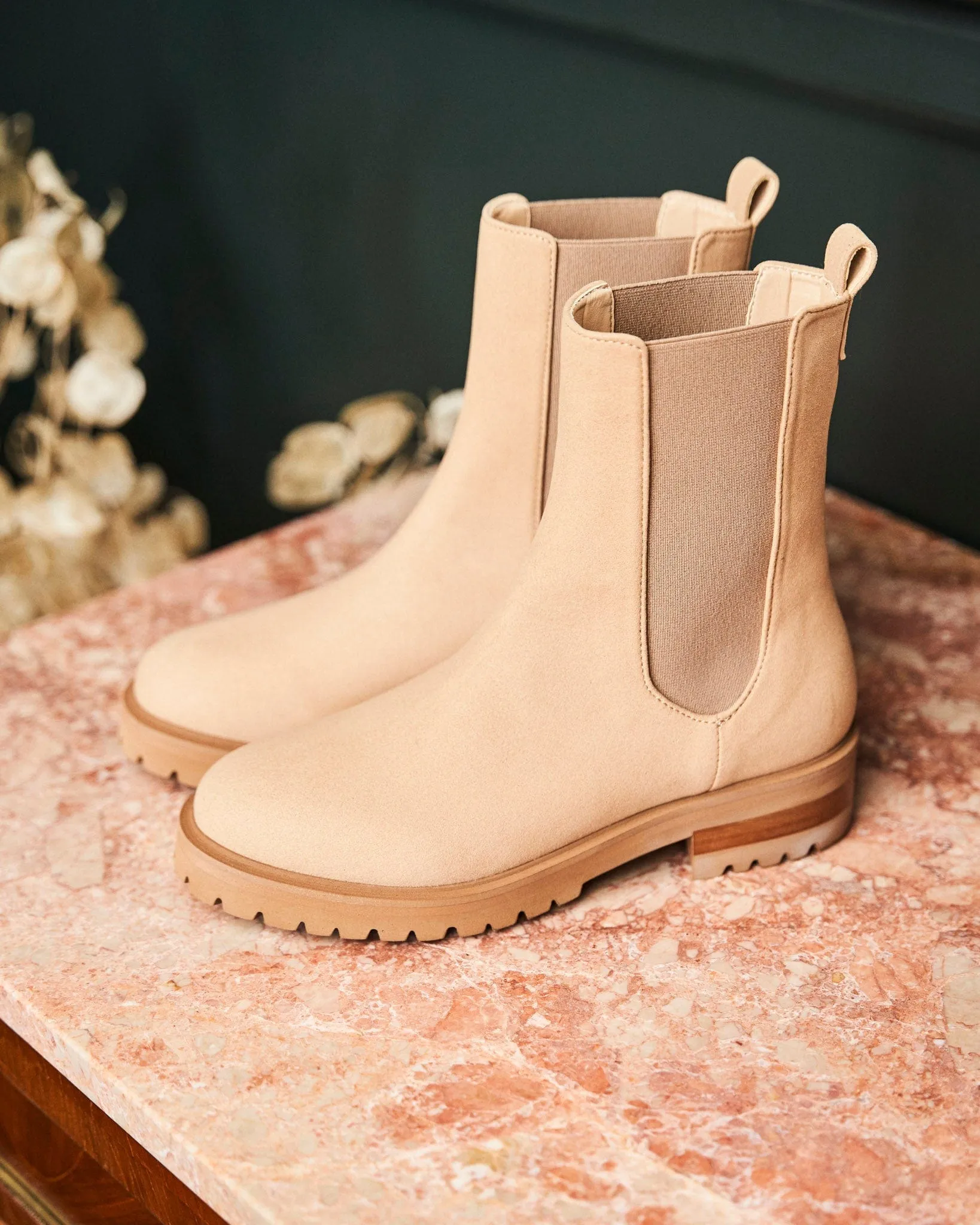 Bottes Chelsea en daim recyclé végan | Café latte