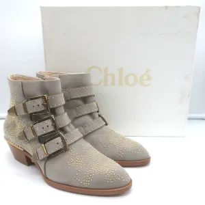 Bottes chelsea Chloe Susanna à clous gris cendre en daim taille 36 avec boucle NEUVES