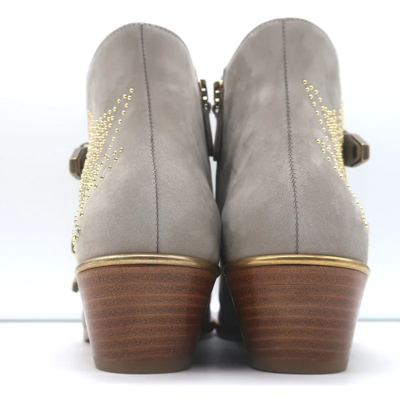 Bottes chelsea Chloe Susanna à clous gris cendre en daim taille 36 avec boucle NEUVES
