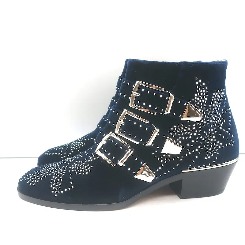 Bottes chelsea Chloe Susanna en velours clouté marine taille 35.5 avec boucle NEUVES