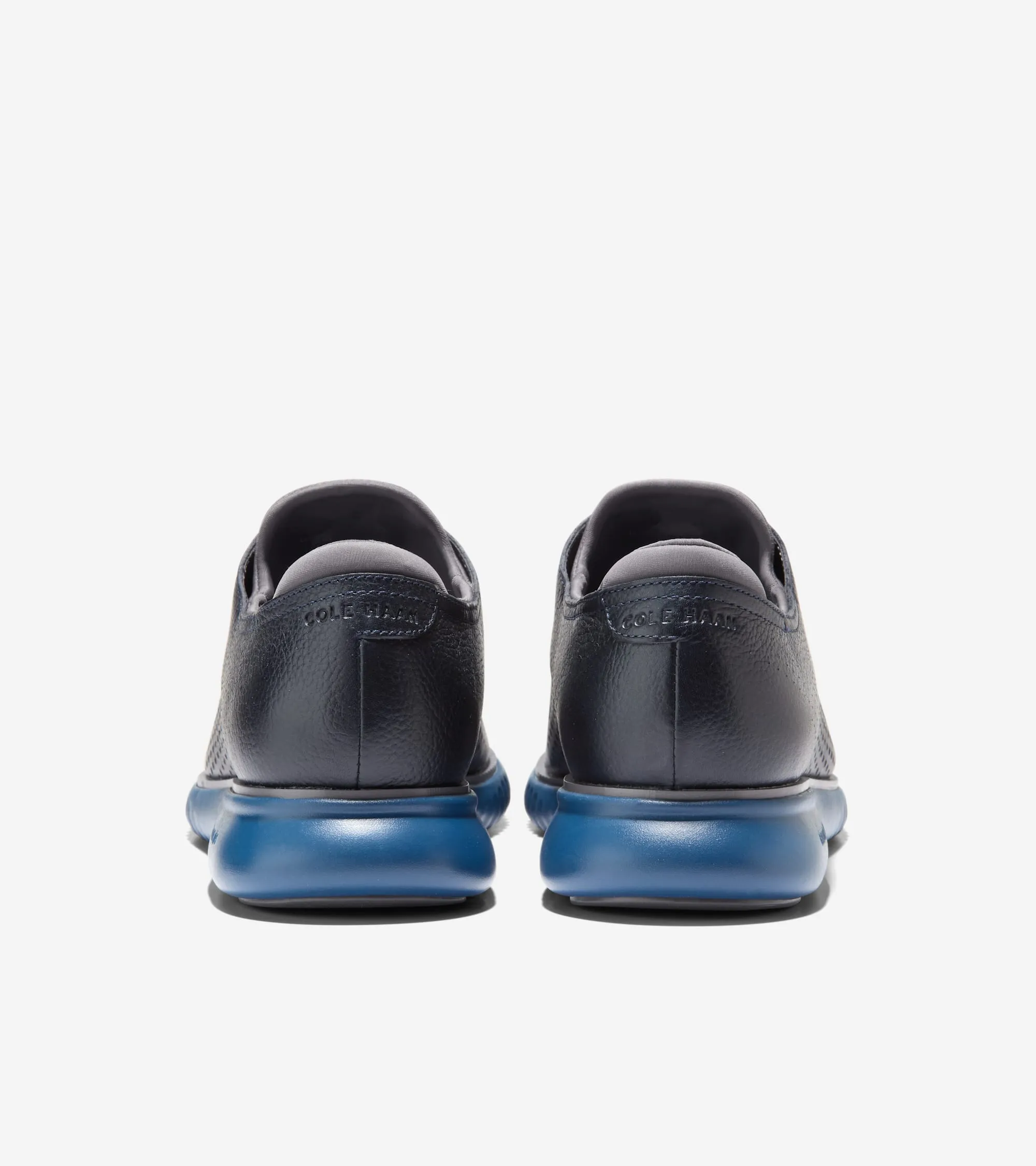 Cole Haan Chaussures Homme 2.ZEROGRAND Oxford à Bout Effilé Doublé avec Motif Aile Laser