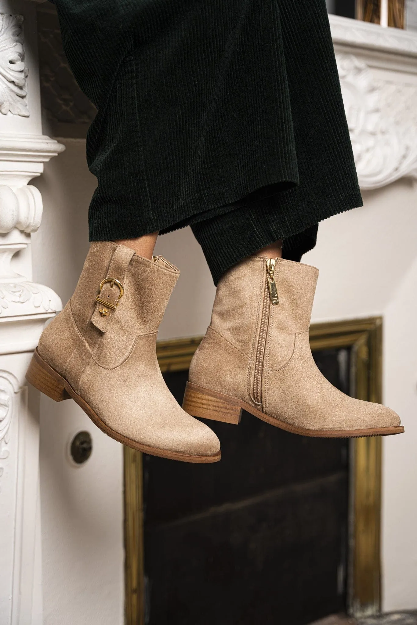 Bottes vegan en daim Dijeaux - Cheville | Sable