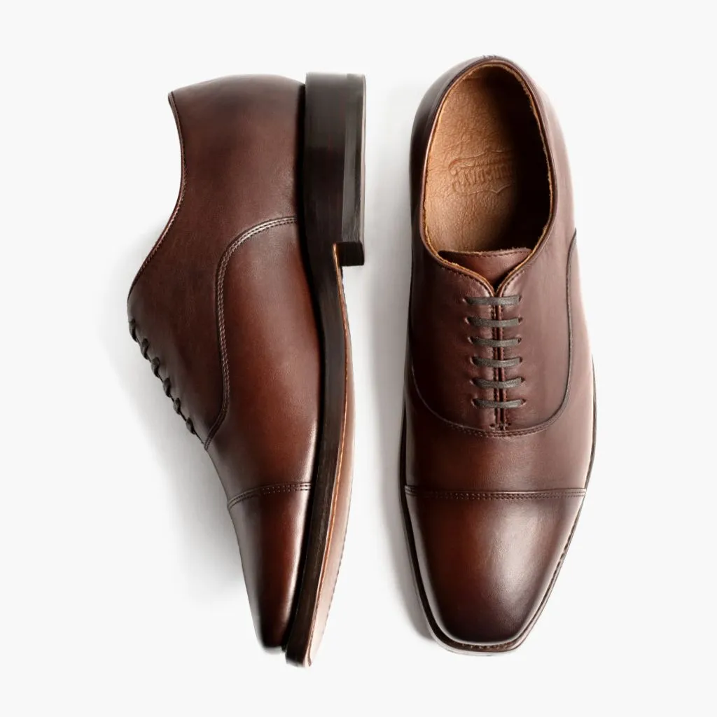 Exécutif | Marron