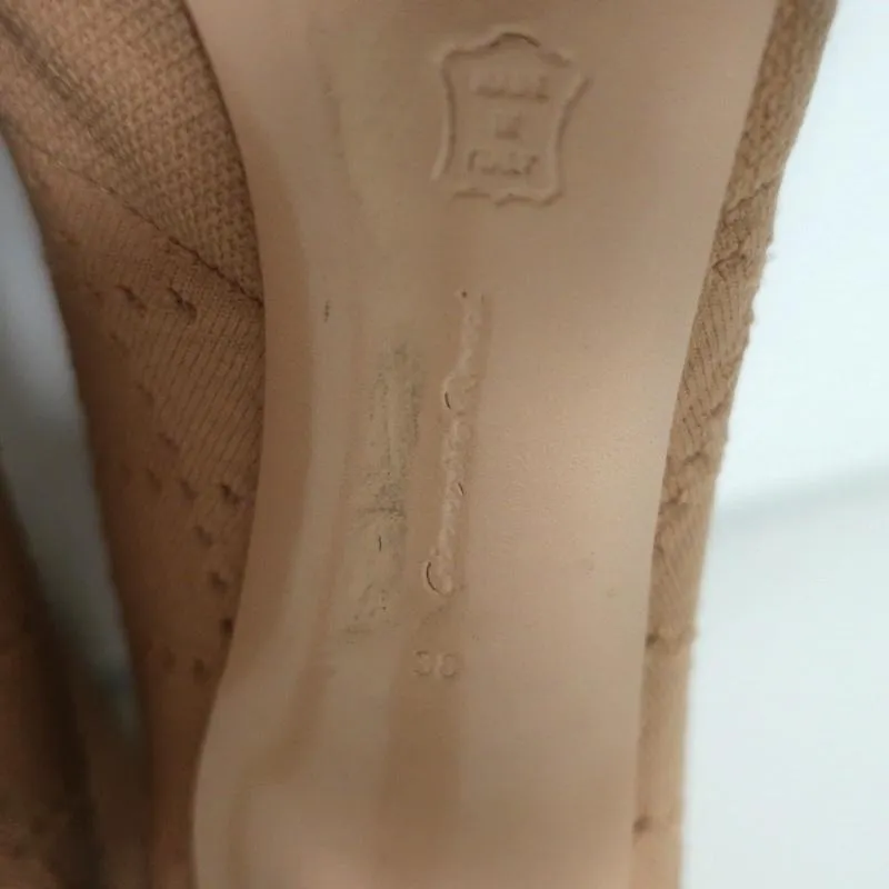 Bottines Gianvito Rossi en maille extensible beige taille 38 à bout ouvert et talon haut