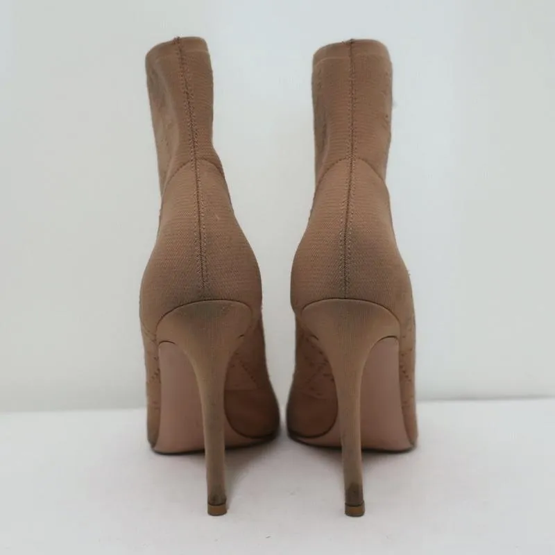 Bottines Gianvito Rossi en maille extensible beige taille 38 à bout ouvert et talon haut