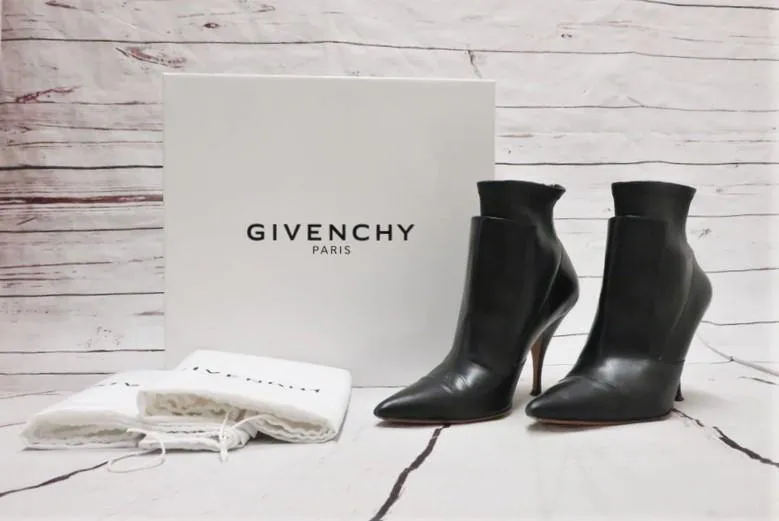 Bottes cheville Givenchy Infinity en cuir noir à motifs superposés pointure 37 à bout pointu