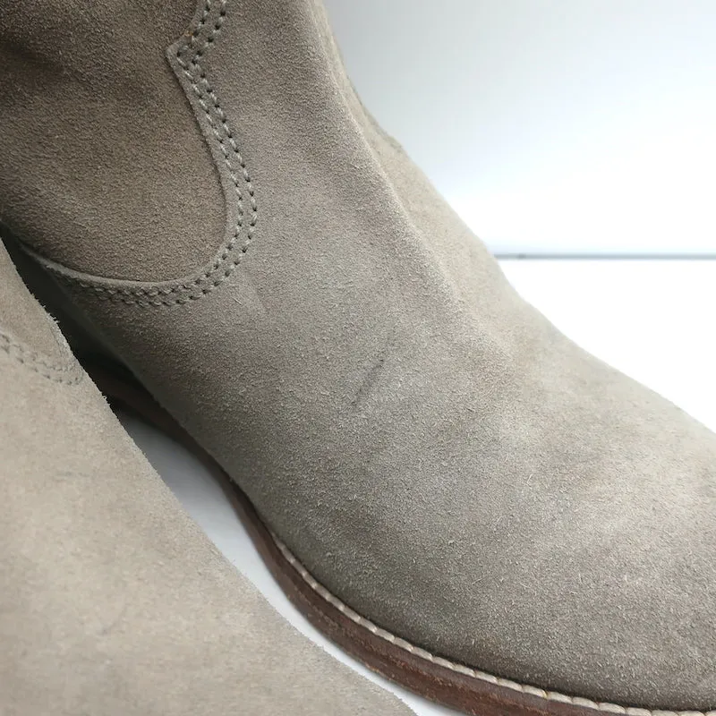 Bottes Isabel Marant Crisi en daim gris taupe taille 38 à talon caché
