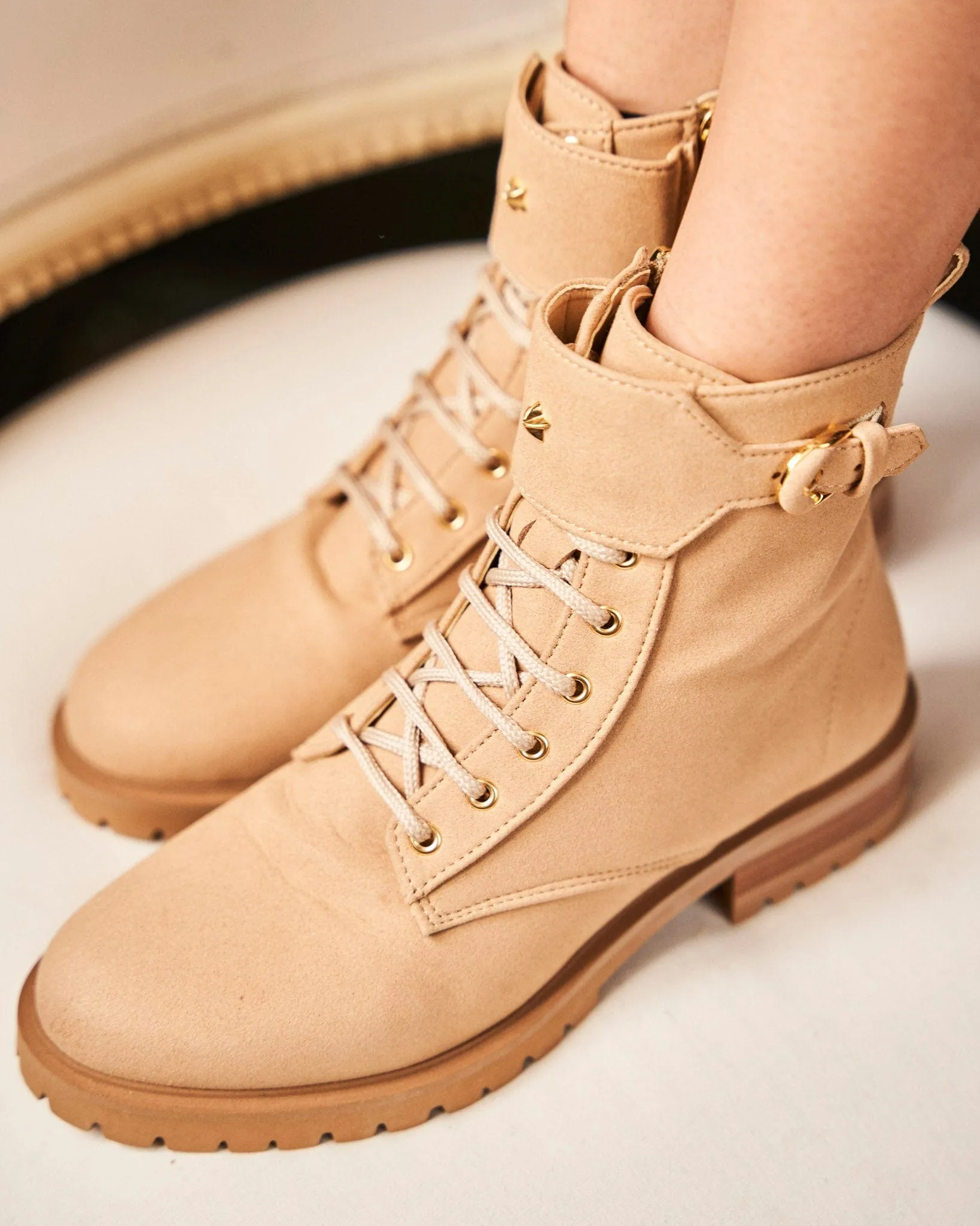 Bottes lacets Jupiter Vegan en grain recyclé | Café latte