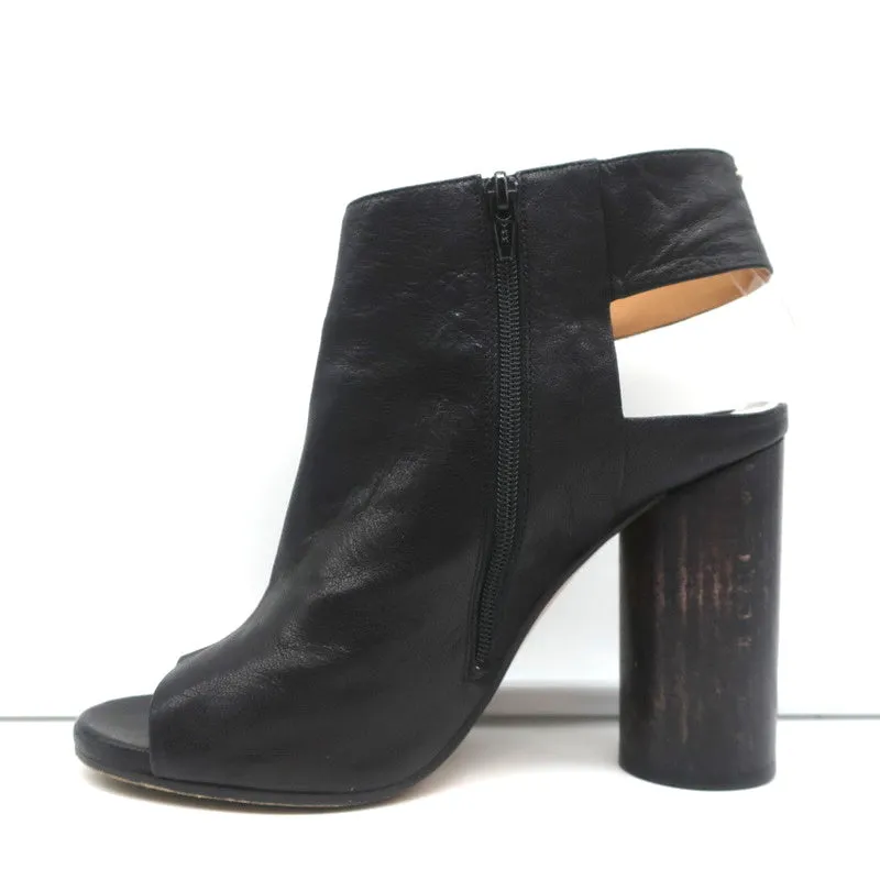 Bottines à bouts ouverts Maison Margiela en cuir noir taille 37.5 talon rond à lanière