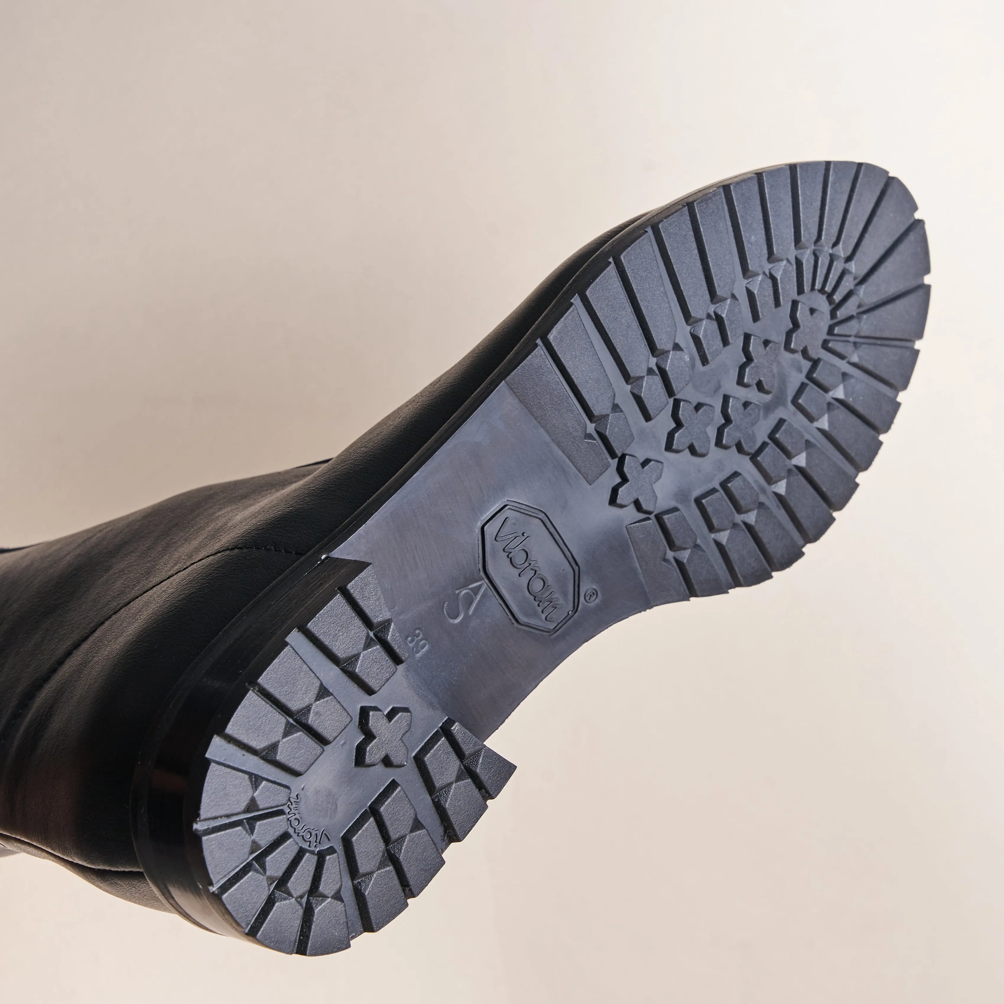 Milano Pebbled - Cuir noir