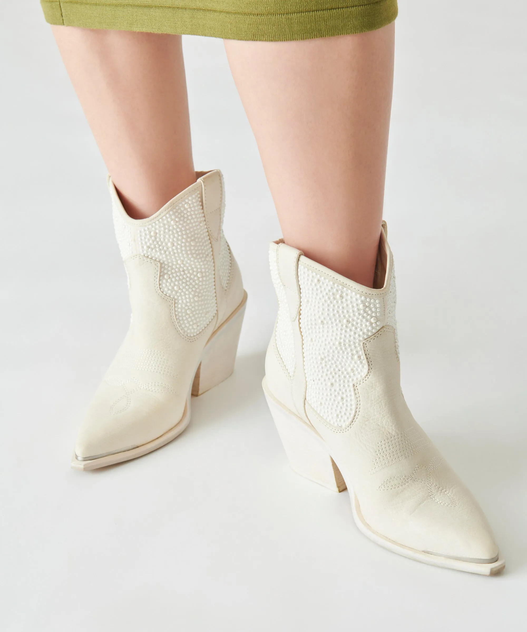 NASHE BOOTIES PERLES BLANCHES
