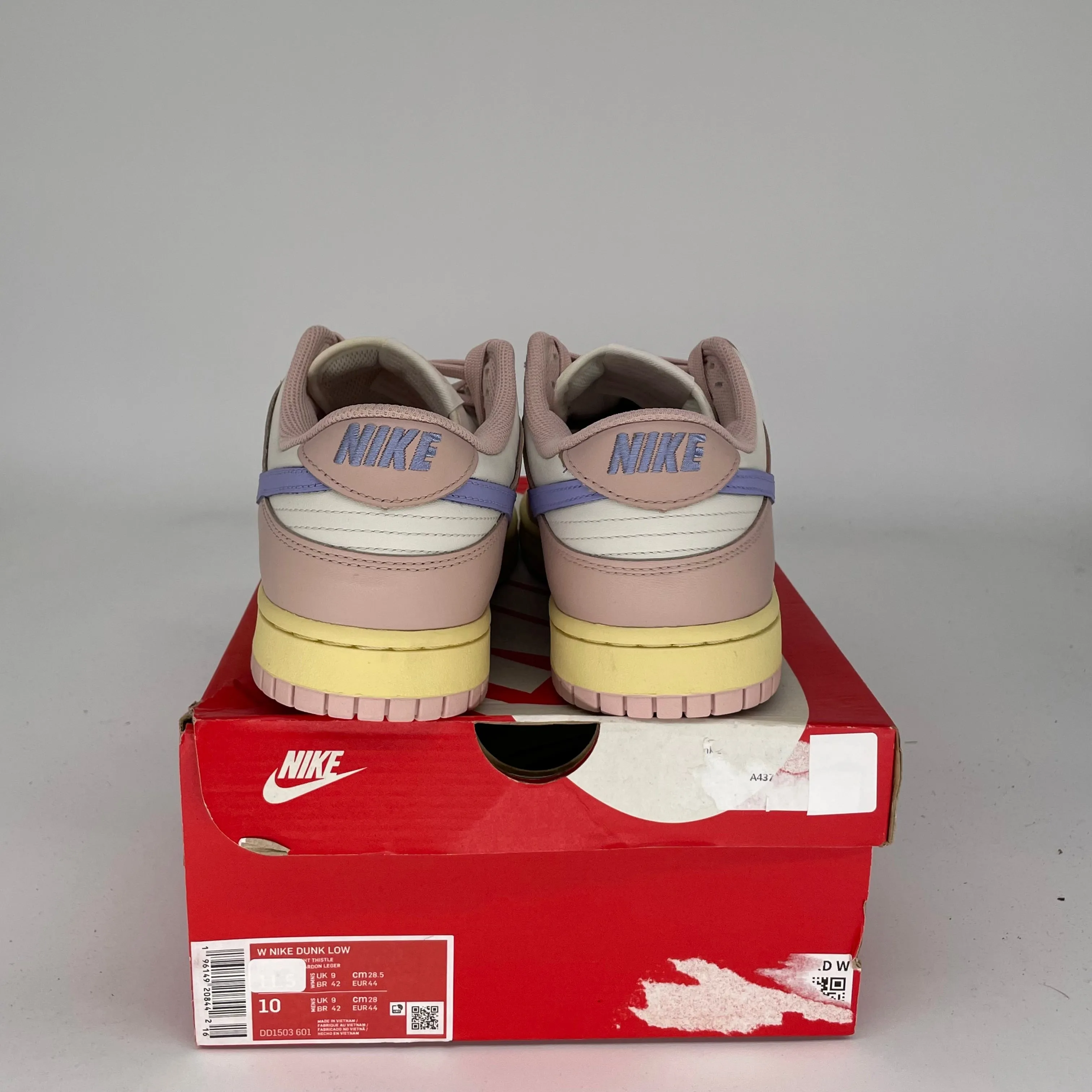 NIKE DUNK LOW ROSE OXFORD TAILLE 10/11.5W DD1503-601