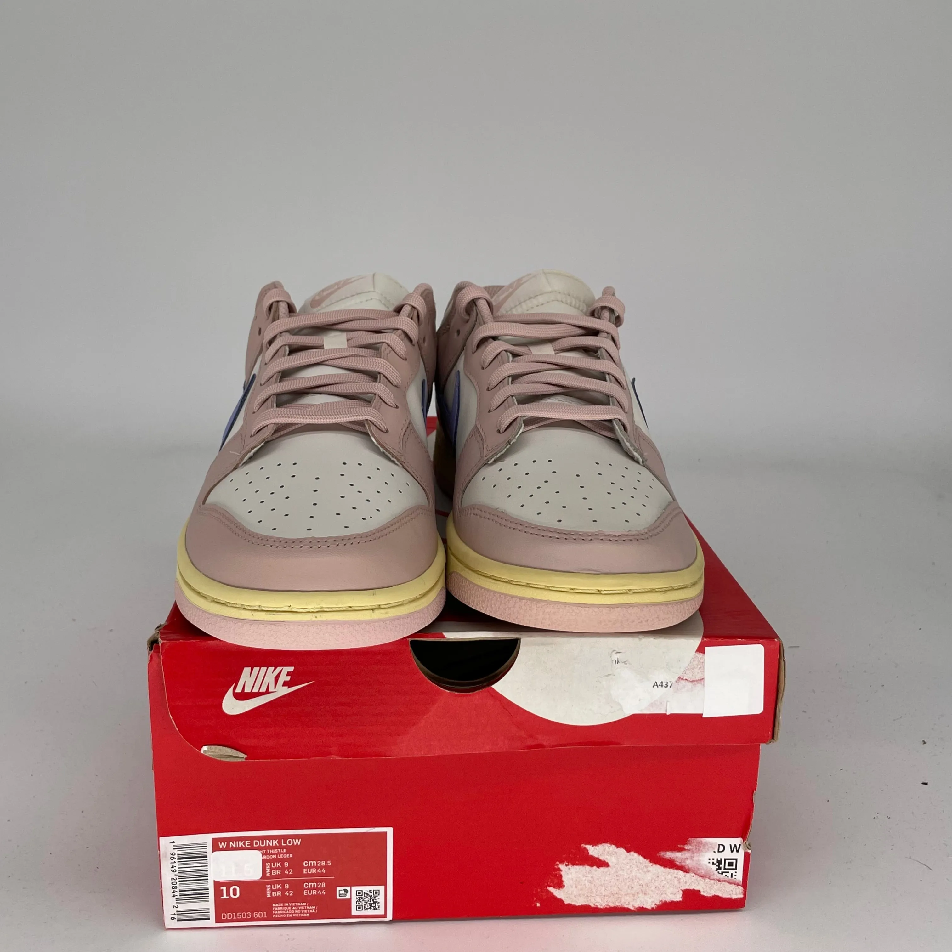 NIKE DUNK LOW ROSE OXFORD TAILLE 10/11.5W DD1503-601