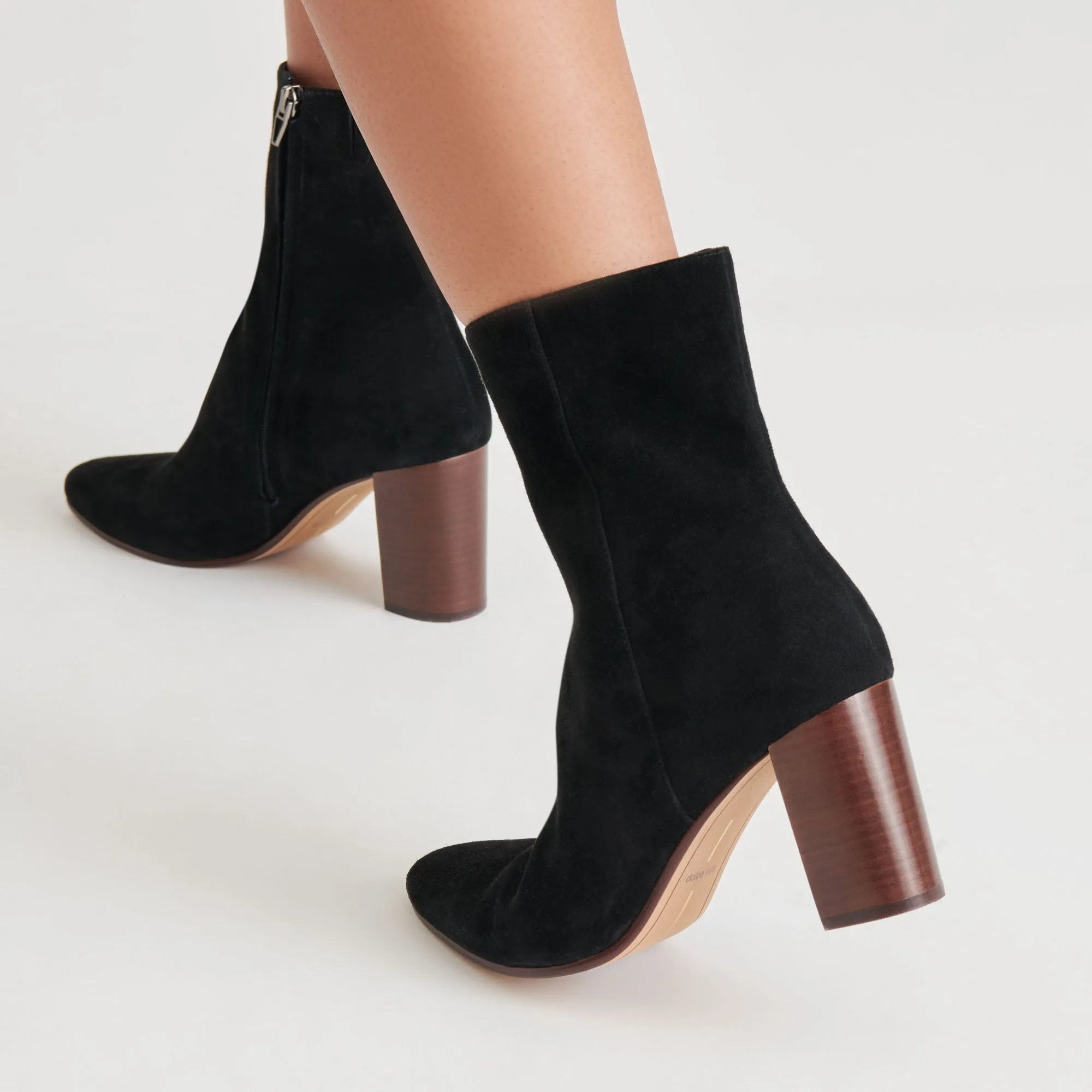 BOTTINES SUZY ONYX EN DAIM