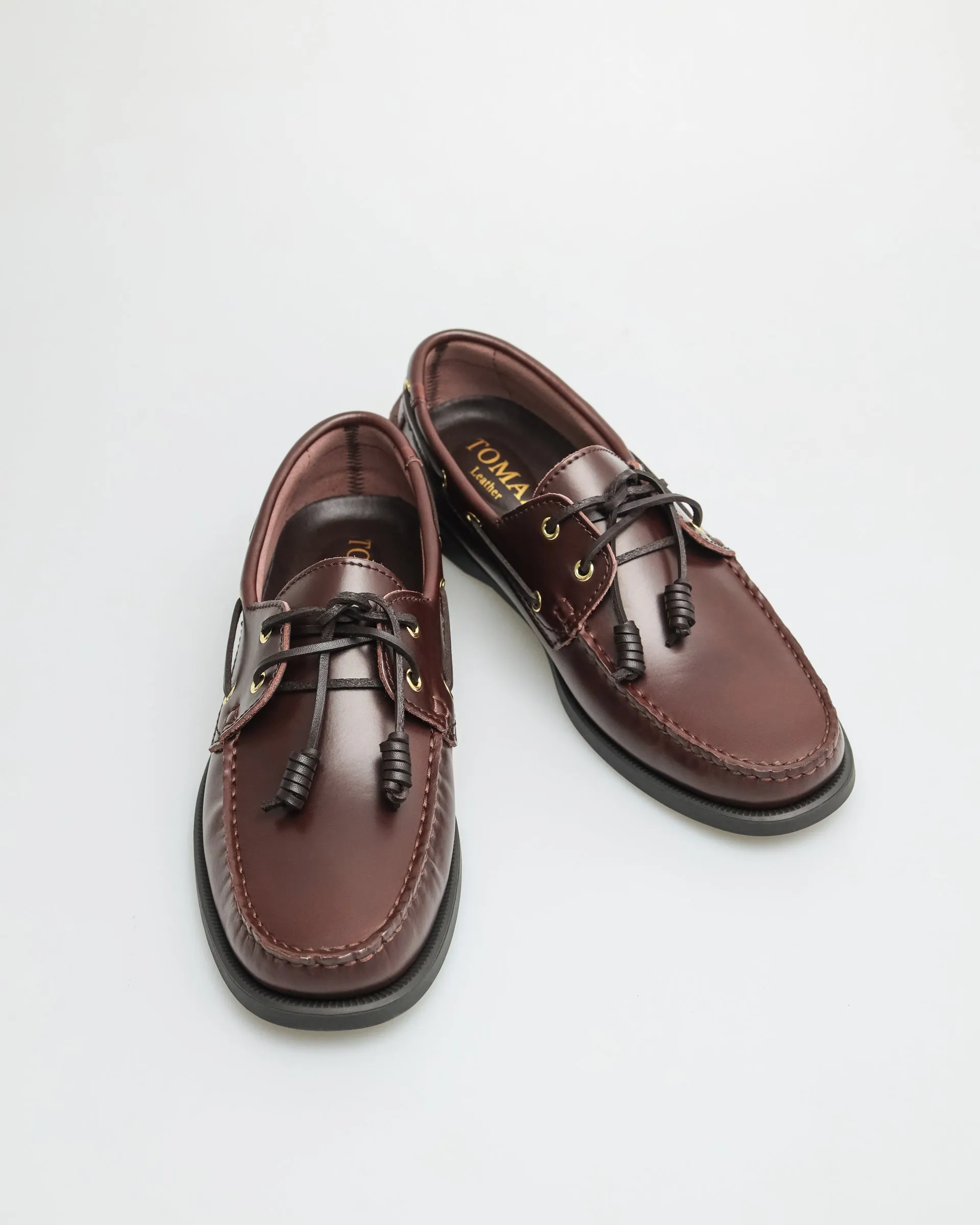 Chaussures bateau en cuir pour hommes Tomaz C999A