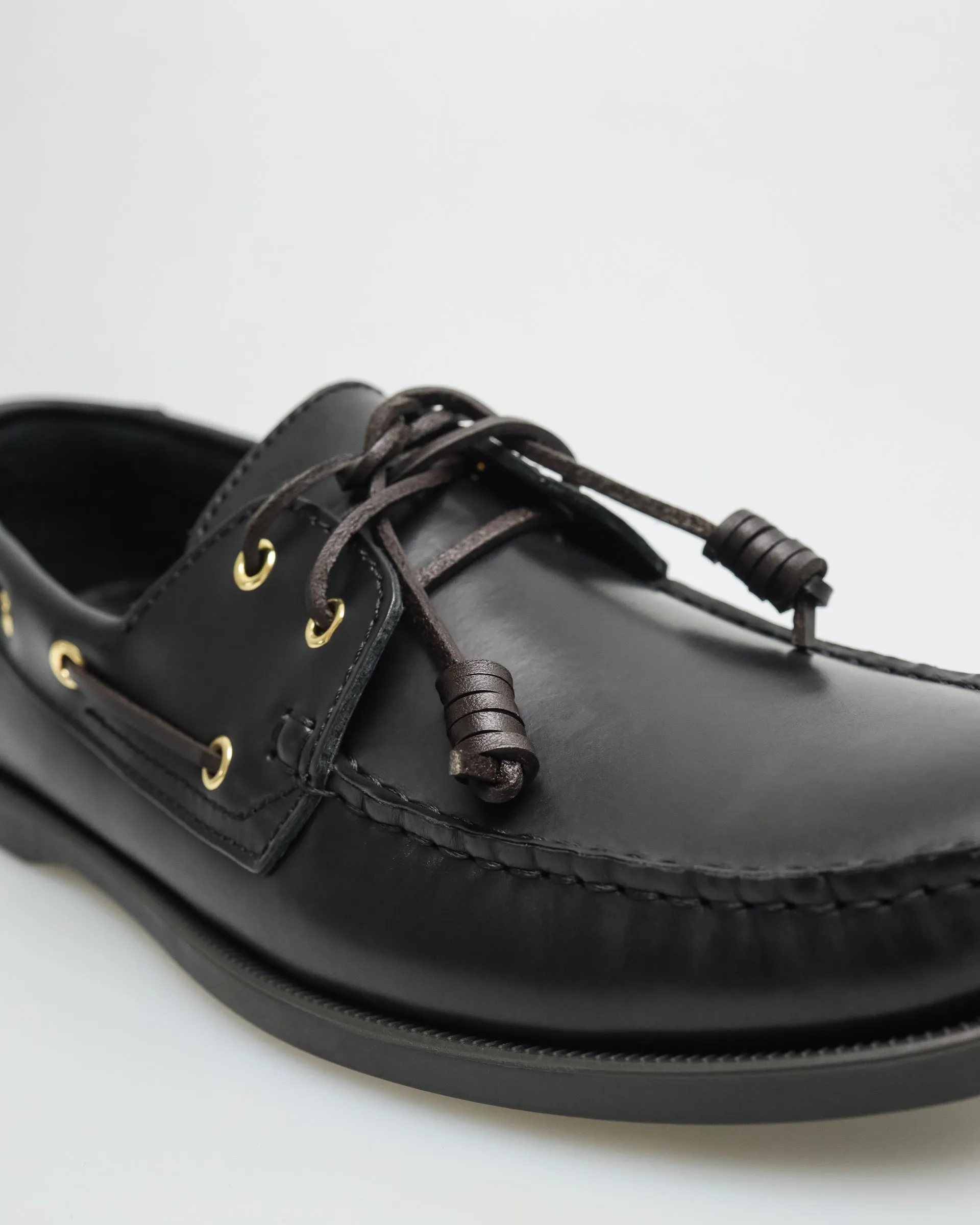 Chaussures bateau en cuir pour hommes Tomaz C999A