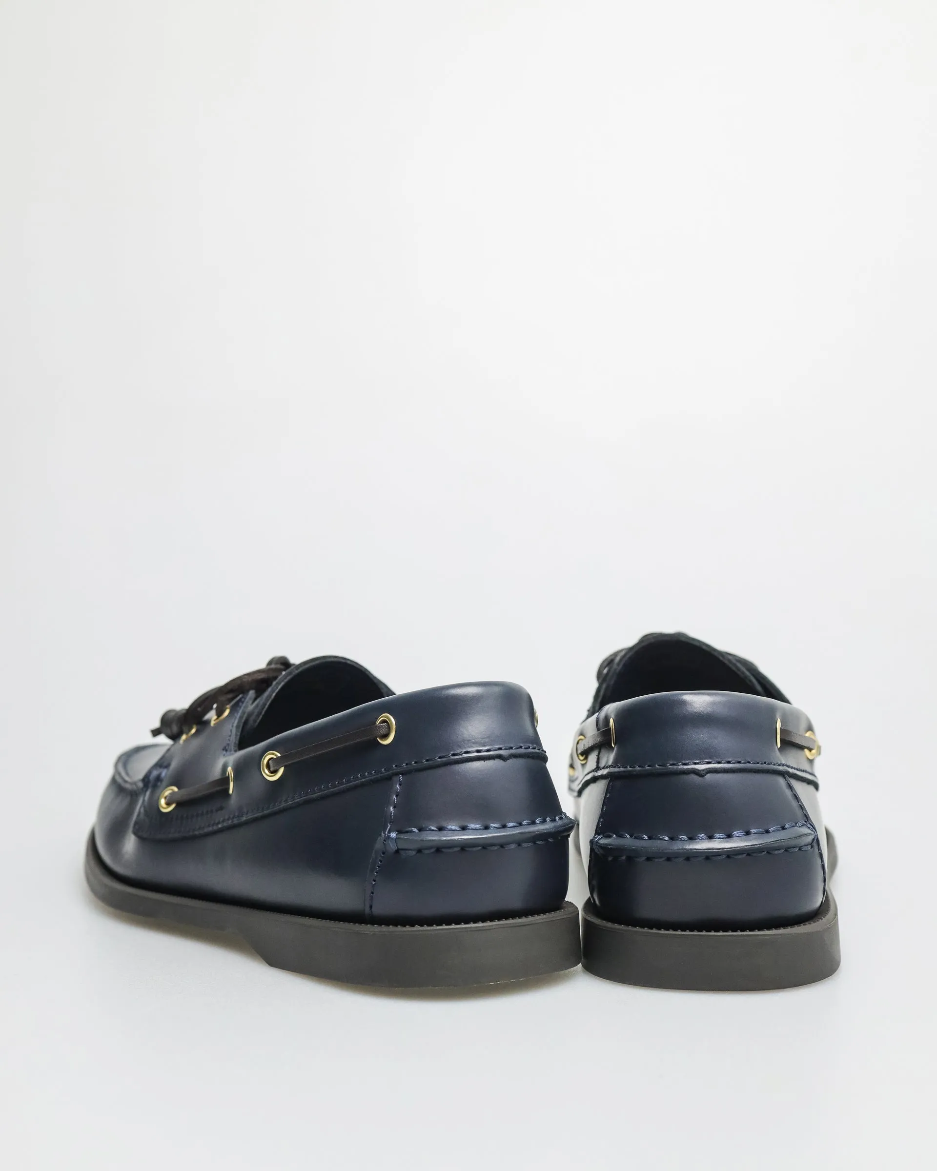 Chaussures bateau en cuir pour hommes Tomaz C999A