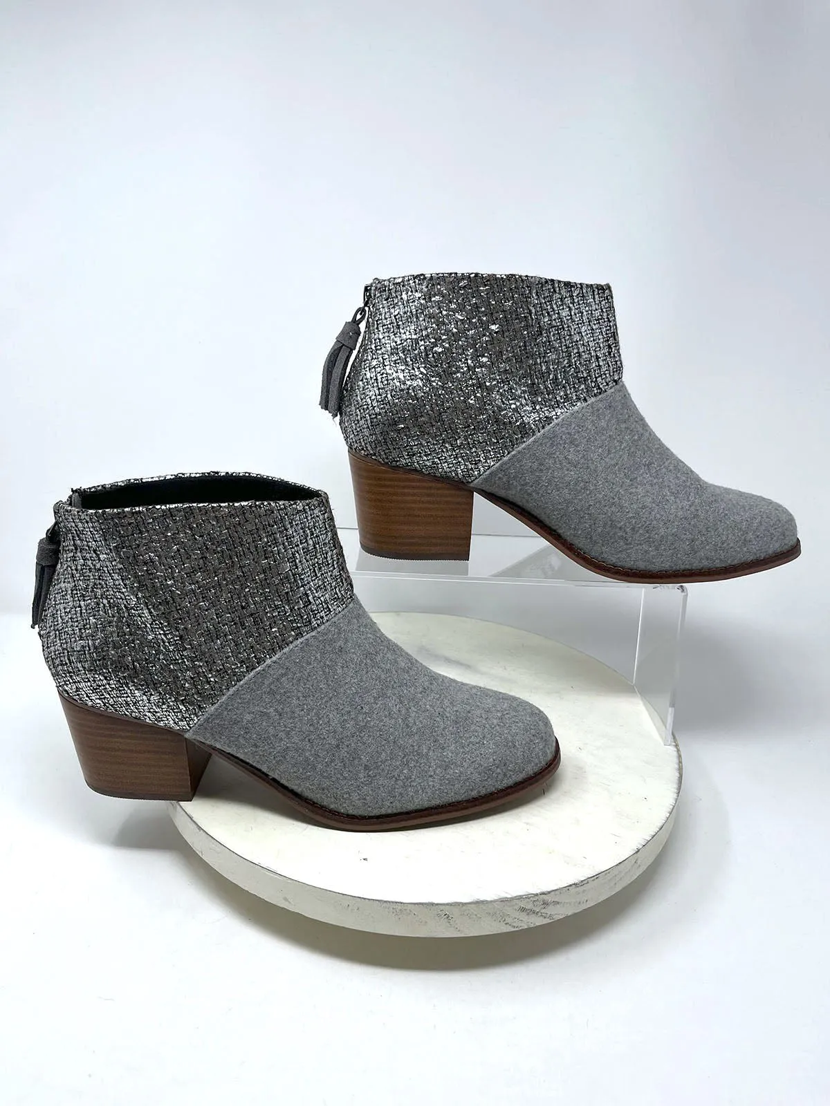 Bottines Texturées Taille 11 W Grises et Argentées NWOB